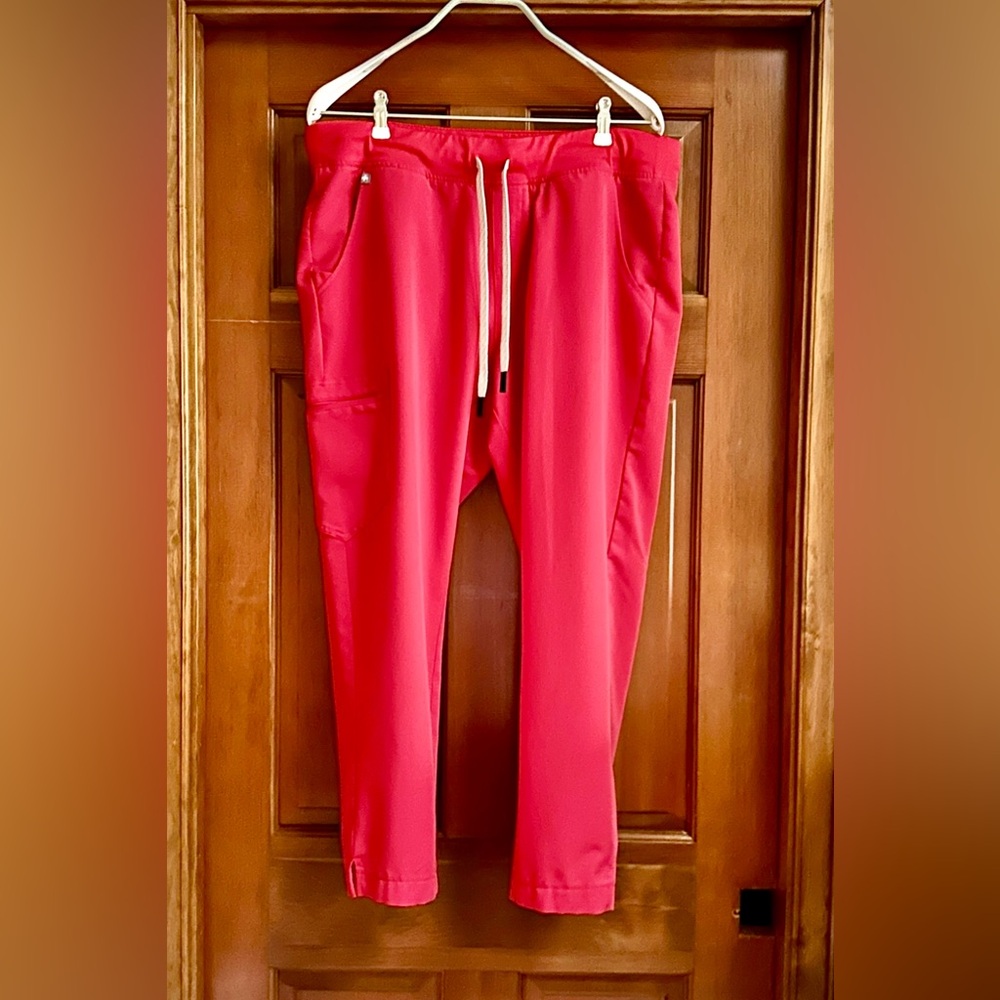 FIGS Yola Skinny Pants Size XL NEON RED❤️ - Picture 3 of 9